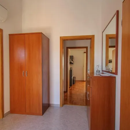 Nada Апартаменты Пула