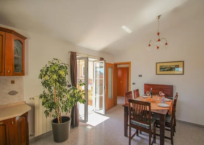 Nada Apartamento Pula